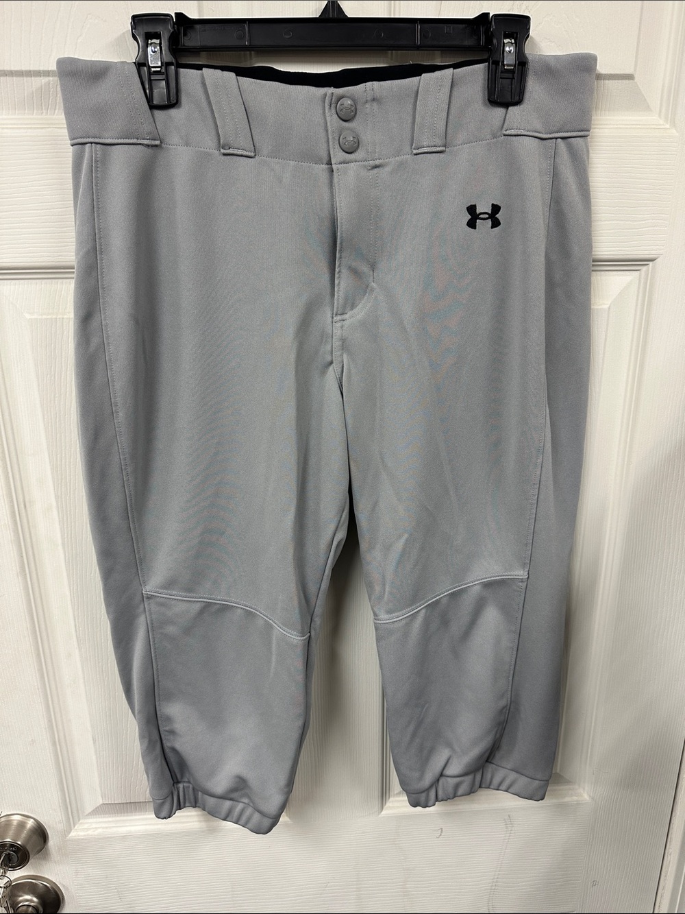 Under Armour  Vanish Light Gray Softball Pants with Elastic Cuffs Size Large